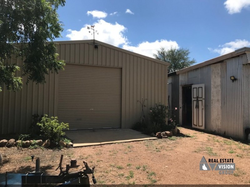 58 Goanna Flats Rd, The Gemfields QLD 4702