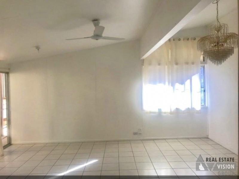50 Stower St, Blackwater QLD 4717