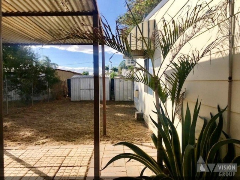 50 Stower St, Blackwater QLD 4717