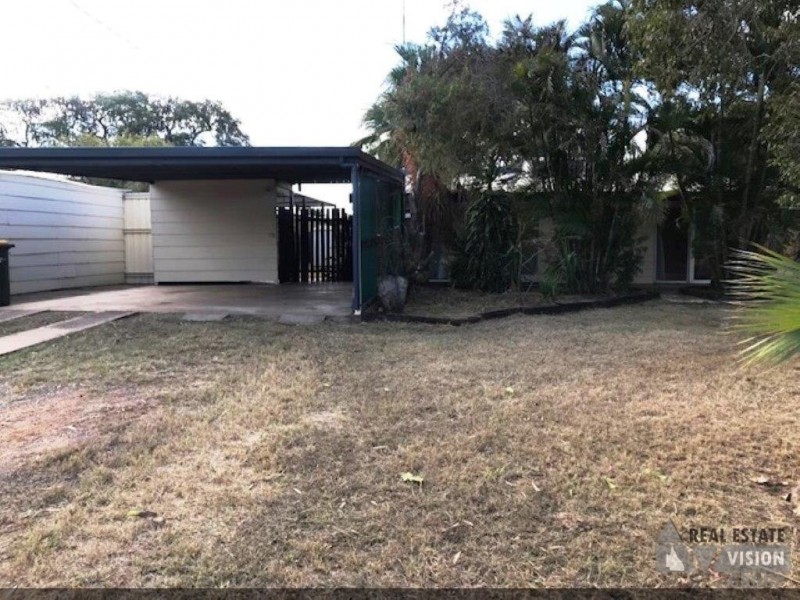 50 Stower St, Blackwater QLD 4717