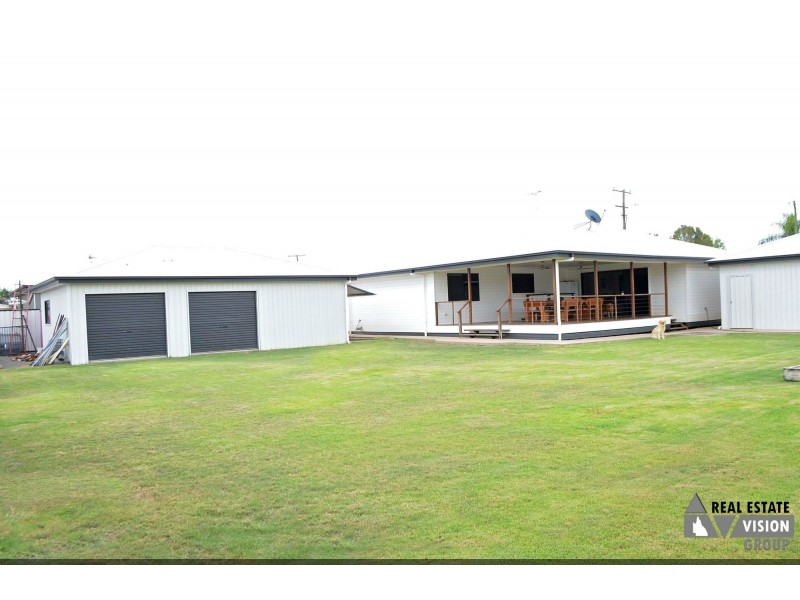 21 Stower Street, Blackwater QLD 4717