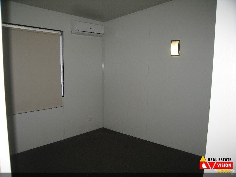 15 Boonery Street, Blackwater QLD 4717