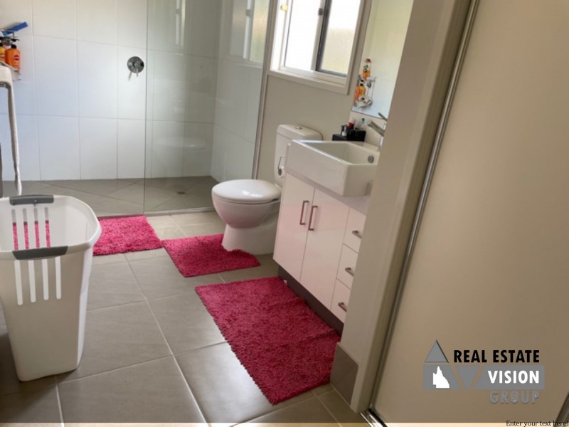 47 Tourmaline Rd, Emerald QLD 4720