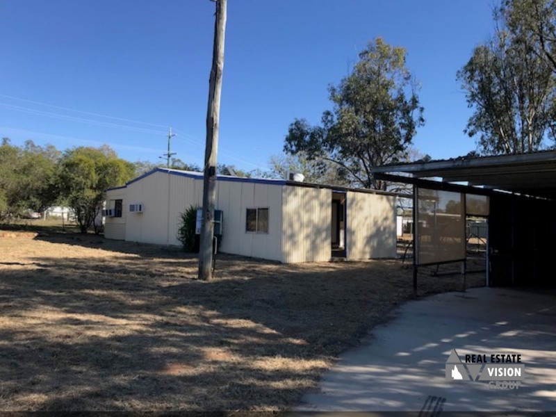 25 Richardson St, Anakie, The Gemfields QLD 4702