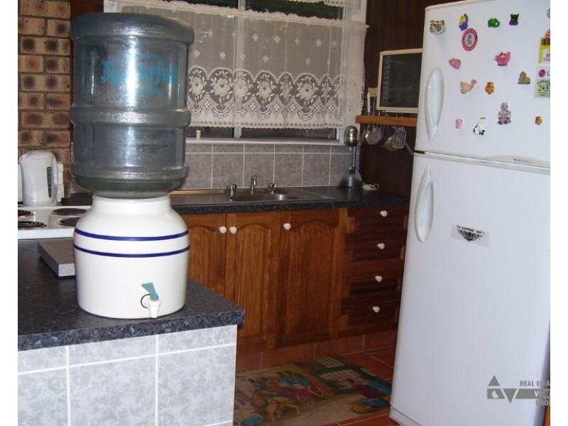 91 River Road, Sapphire QLD 4702