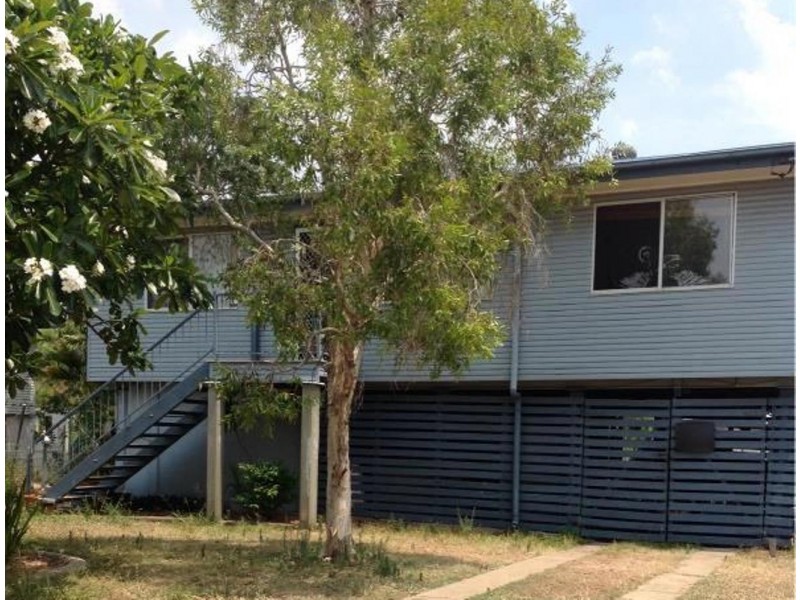8 Acacia Street, Blackwater QLD 4717