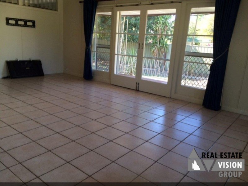 67 Opal Street, Emerald QLD 4720