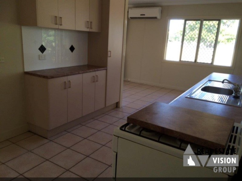 67 Opal Street, Emerald QLD 4720