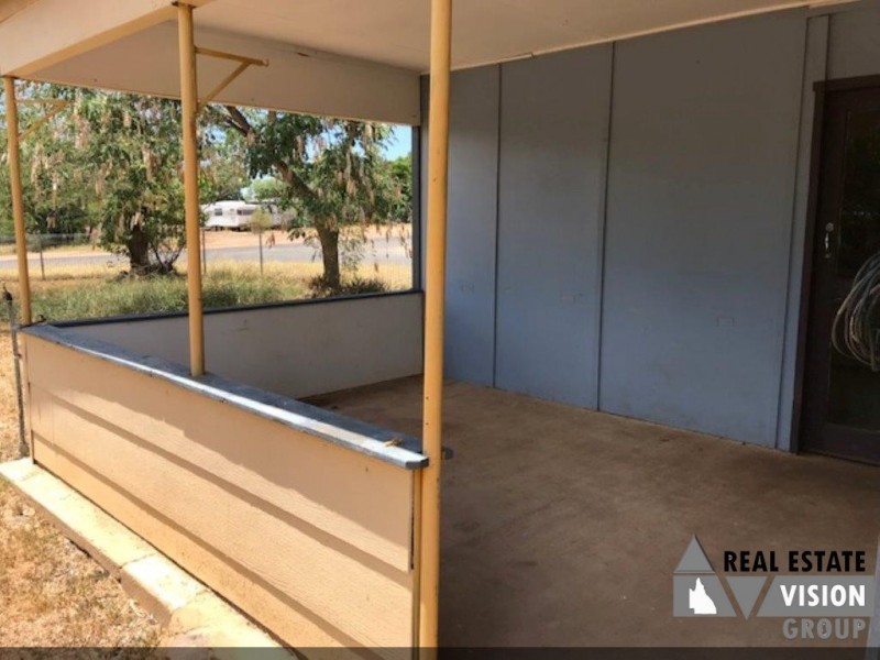 32 Keilambete Rd, The Gemfields QLD 4702