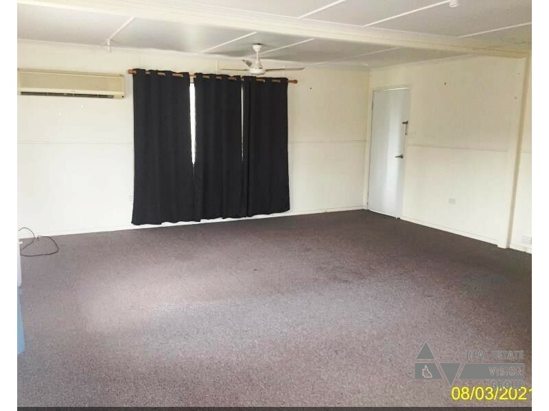 27 Seeman Street, Blackwater QLD 4717