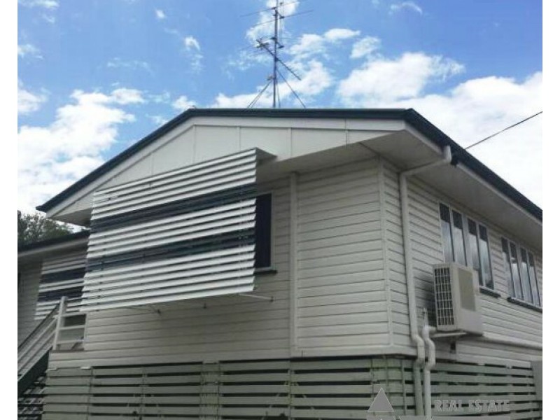 27 Seeman Street, Blackwater QLD 4717