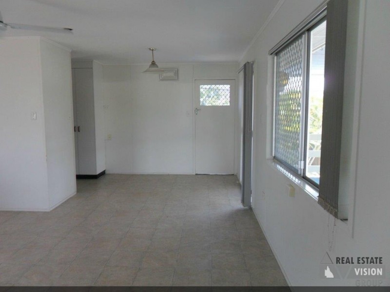 32 Wattle Street, Blackwater QLD 4717