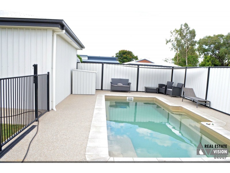 21 Stower Street, Blackwater QLD 4717