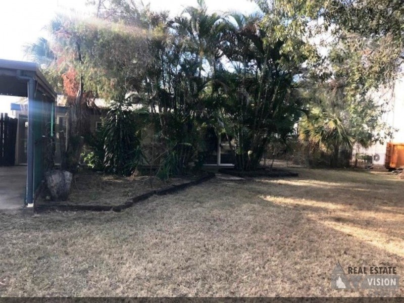 50 Stower St, Blackwater QLD 4717