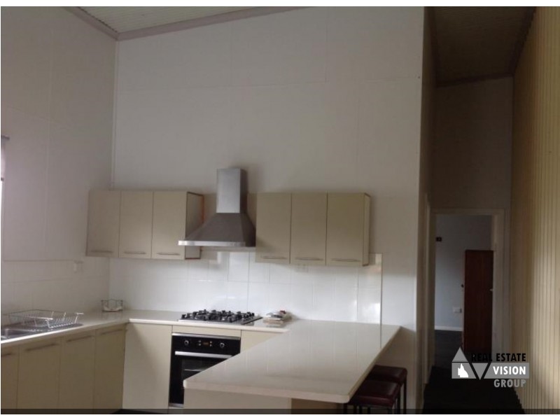 2 Geddes Lane, Emerald QLD 4720