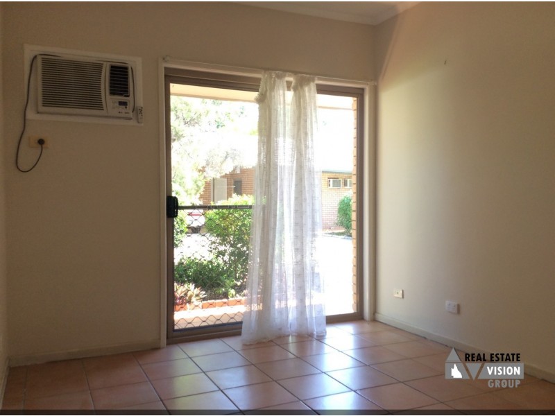 4 Andrea Pl, Emerald QLD 4720