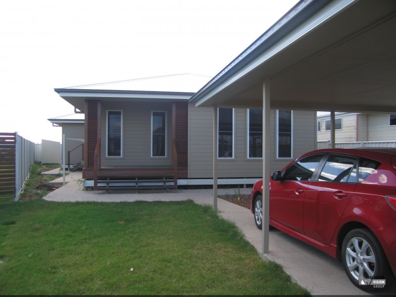 1/66 Hibiscus Cres, Blackwater QLD 4717