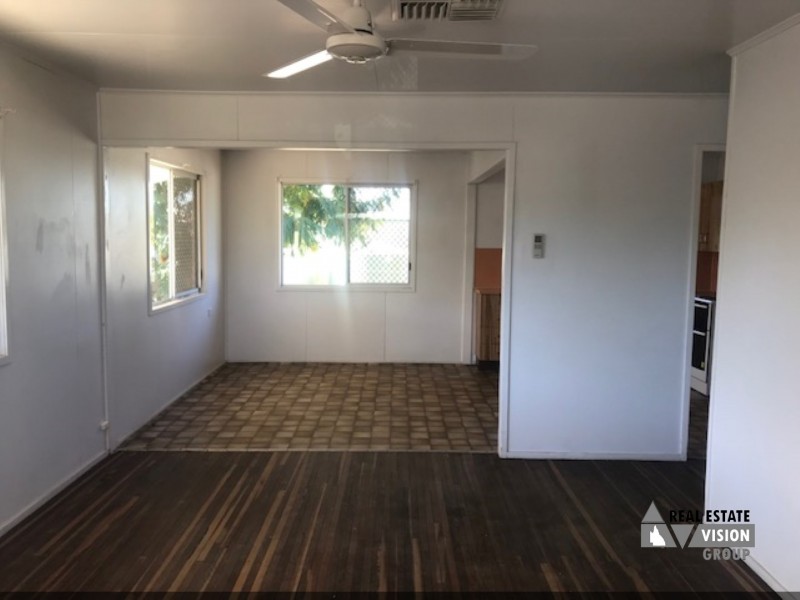 30 Eucalyptus St, Blackwater QLD 4717