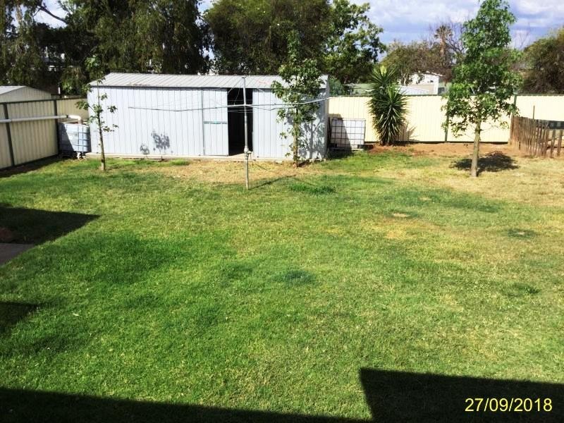 10 Columba St, Blackwater QLD 4717