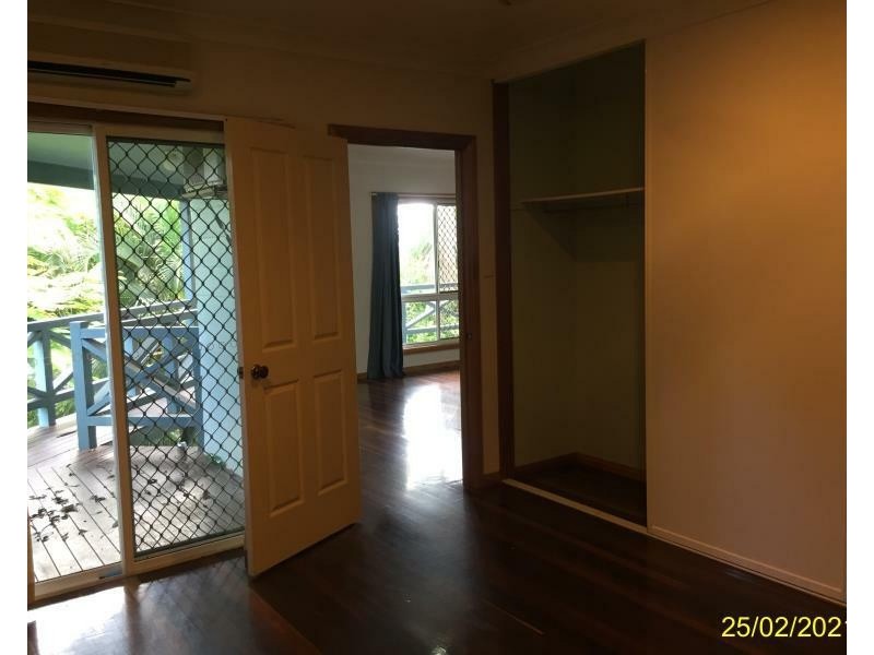 5 Balaka Street, Cannonvale QLD 4802