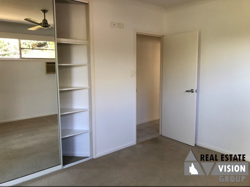 7 Country Rd, Cannonvale QLD 4802