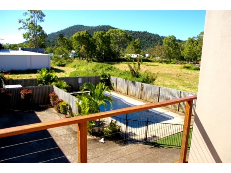 10/3-5 Erromango Drive, Jubilee Pocket QLD 4802