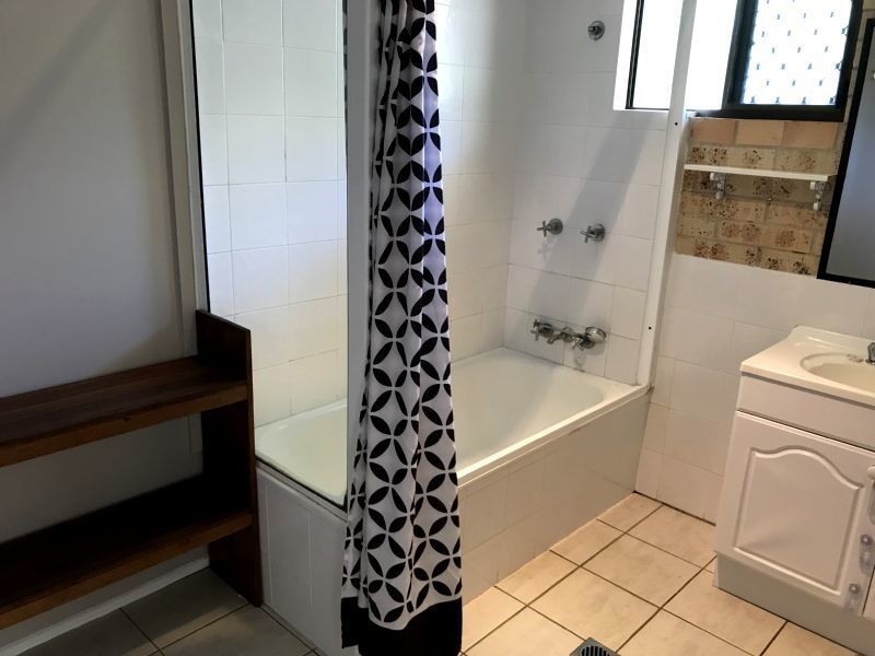 38 South Molle Bvd, Cannonvale QLD 4802