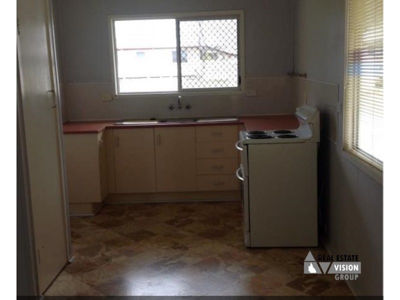 29 Boronia St, Blackwater QLD 4717