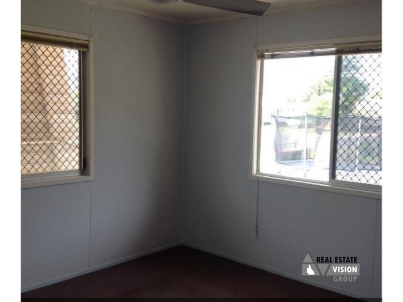 29 Boronia St, Blackwater QLD 4717