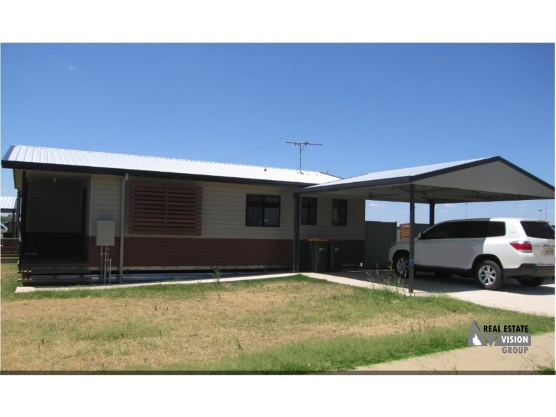 1A Pendula Cres, Blackwater QLD 4717