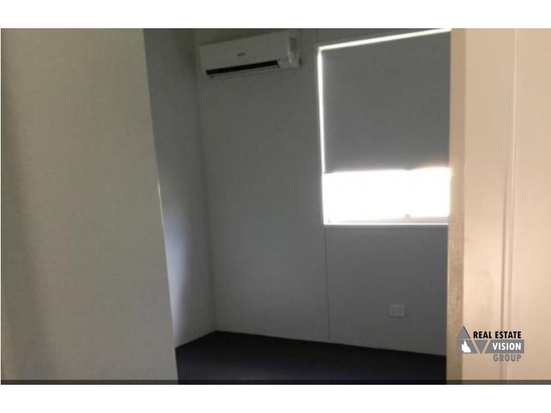6 Summer Red Ct, Blackwater QLD 4717