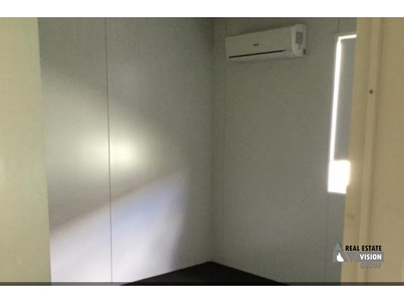 6 Summer Red Ct, Blackwater QLD 4717
