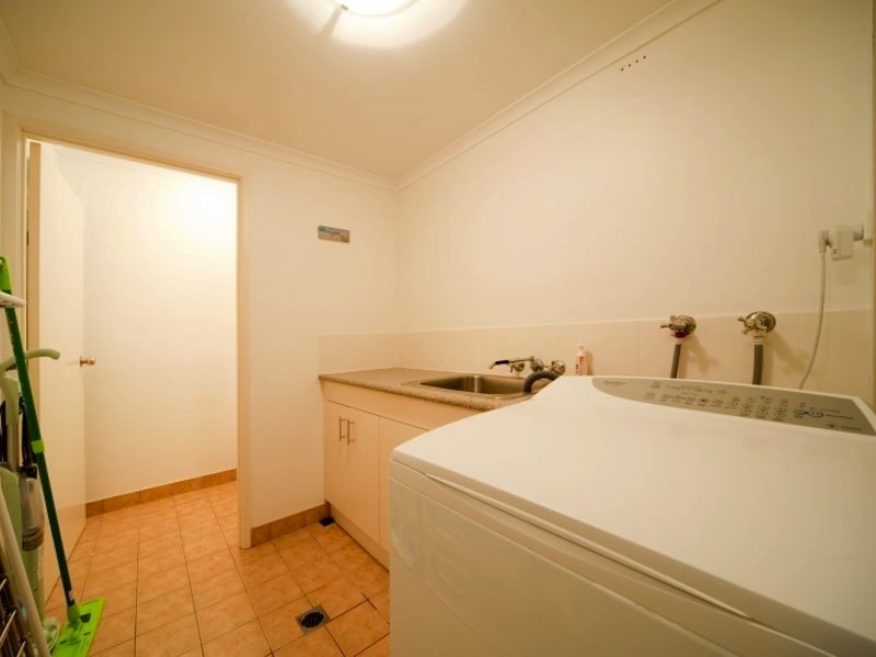 8/21 Shute Harbour Road, Cannonvale QLD 4802