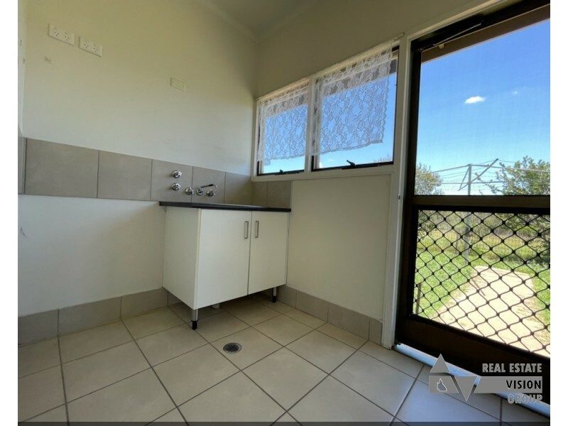 22 Comollatti St, Blackwater QLD 4717