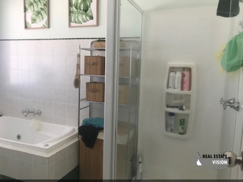 11 Rifle Range Rd, The Gemfields QLD 4702