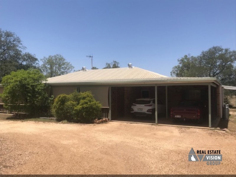 11 Rifle Range Rd, The Gemfields QLD 4702
