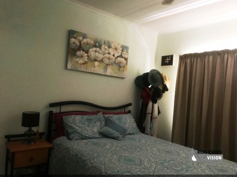 11 Rifle Range Rd, The Gemfields QLD 4702