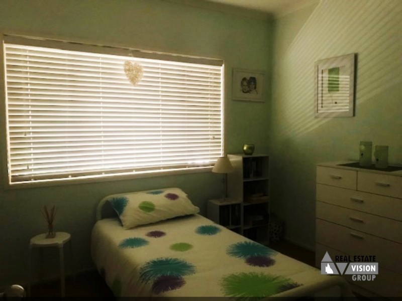 11 Rifle Range Rd, The Gemfields QLD 4702