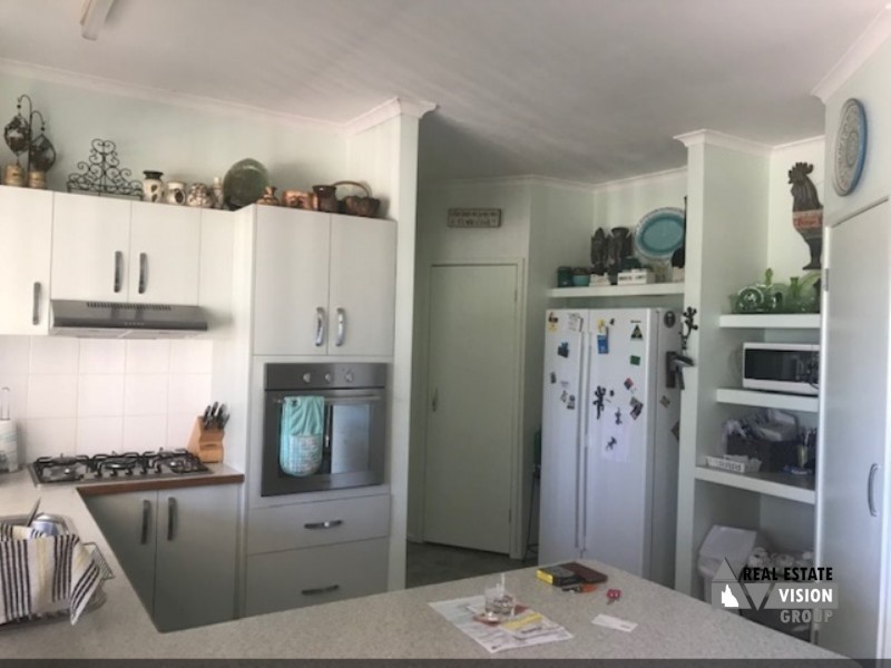 11 Rifle Range Rd, The Gemfields QLD 4702