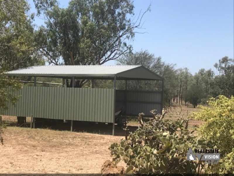 11 Rifle Range Rd, The Gemfields QLD 4702