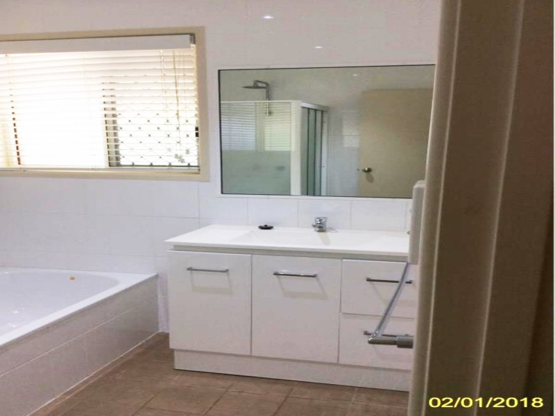 Emerald QLD 4720