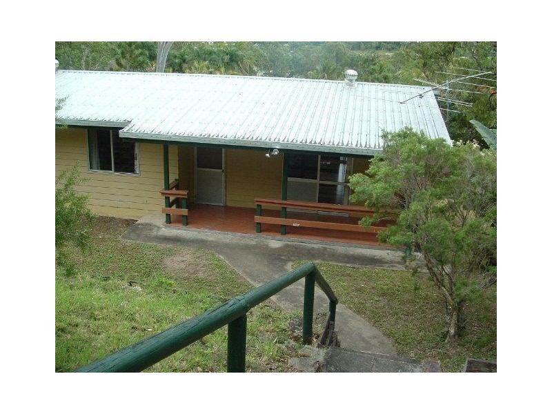 18 Warruga St, Cannonvale QLD 4802