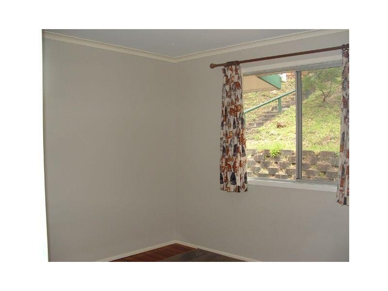 18 Warruga St, Cannonvale QLD 4802