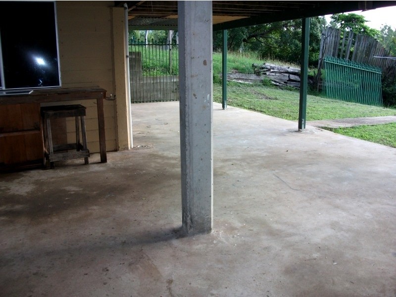 18 Warruga St, Cannonvale QLD 4802