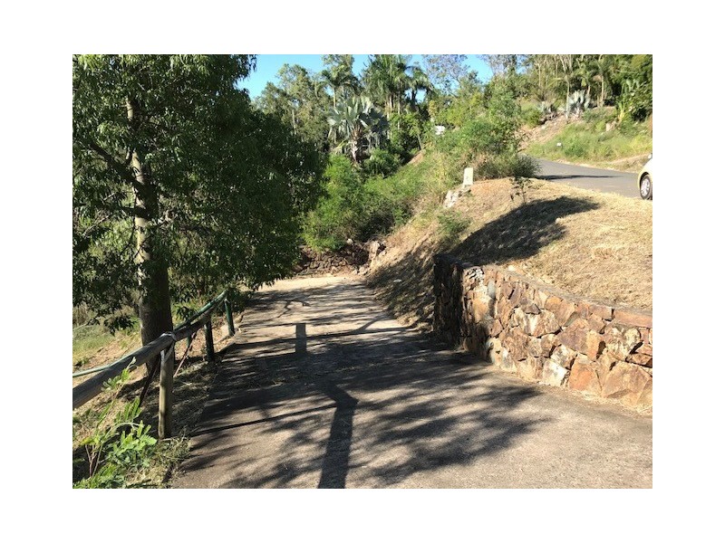 18 Warruga St, Cannonvale QLD 4802