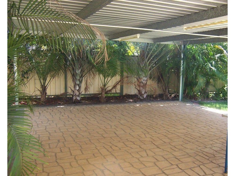 18 Bredhauer Street, Blackwater QLD 4717