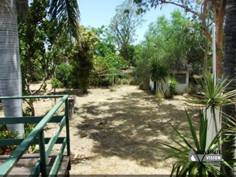 25 Darwin St, Jericho QLD 4728