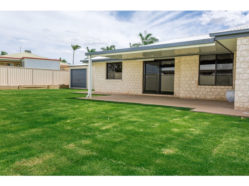17 Berthun St, Emerald QLD 4720