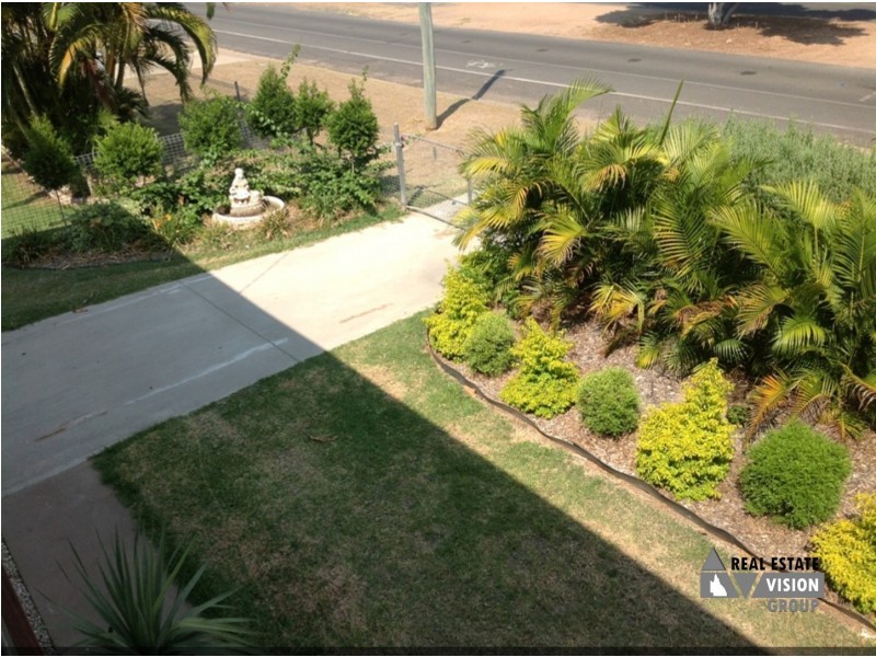 75 Retro St, Emerald QLD 4720