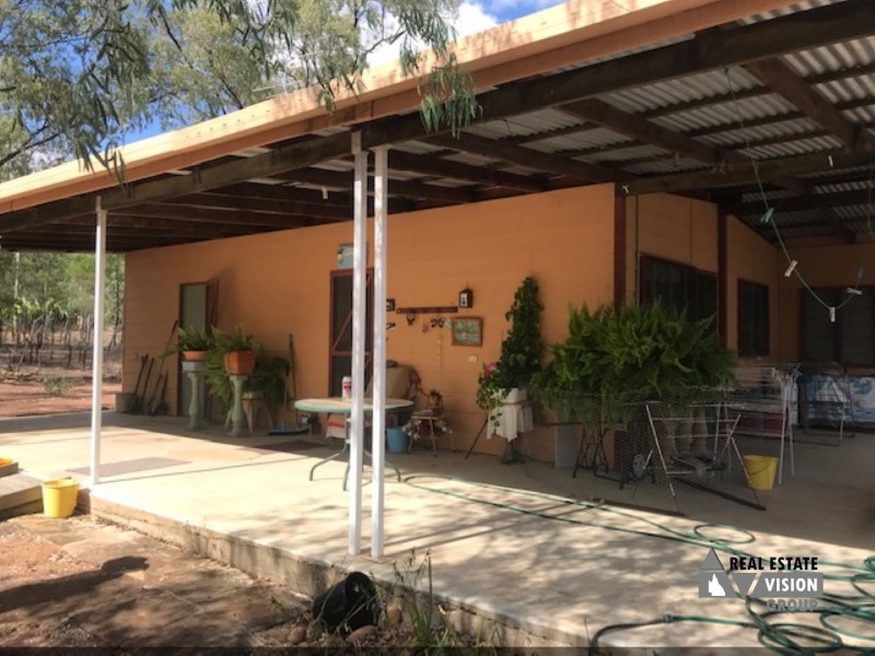 14 & 16 Vale Of Tralee, The Gemfields QLD 4702